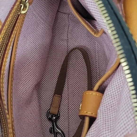 NWT Dooney&Bourke Dillen Satchel/Crossbody Bag - Picture 8 of 9